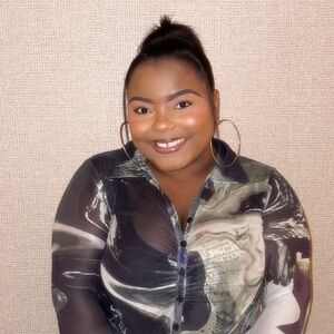 Meet your Posher, Infini